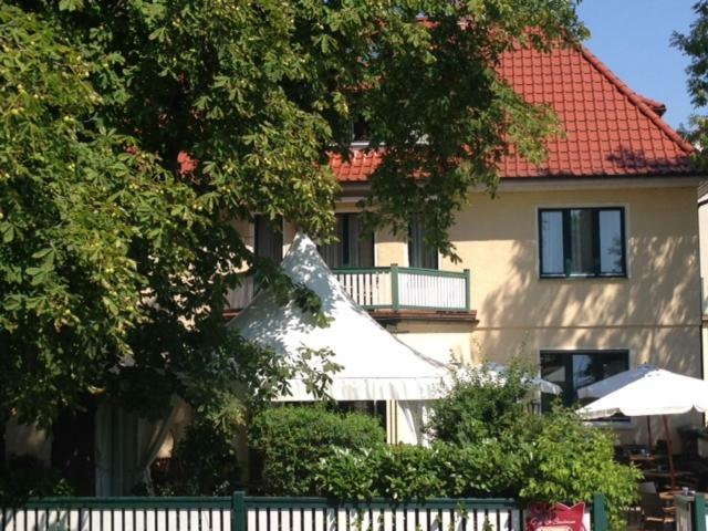Cafe'seestrasse Guest house Magdeburg